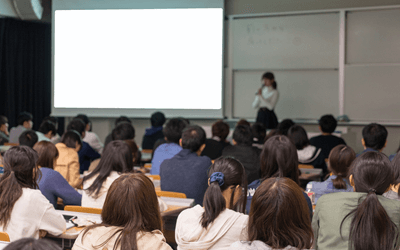 大学や専門学校等の看護教員