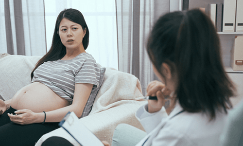 妊娠中の生活指導を行う